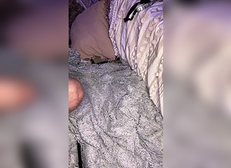 Join her in LIVE !