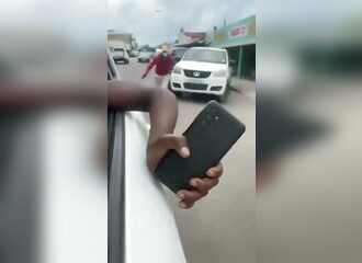 Ils font une farce à un voleur de téléphone