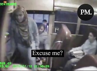 Une candidate au conseil municipal menace des enfants de se faire exploser dans un bus