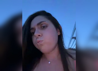 Join her in LIVE !
