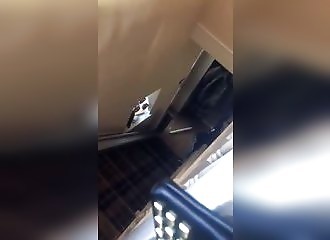 Arrêté pour avoir violé sa période de quarantaine (Angleterre)