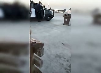 Il a 5 étoiles dans la vraie vie, les policiers ne cherchent même pas à l'arrêter