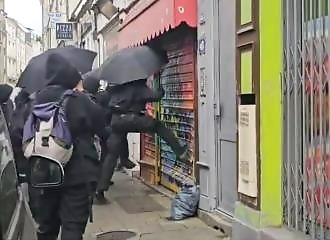 Anti-RN demonstrators attack a business run by a 