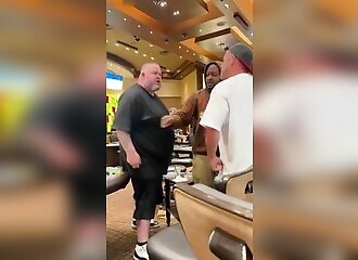 Il voulait se battre, il a dormi à la place