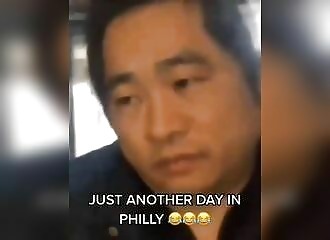 Il ne paye pas sa nourriture et se moque d'un propriétaire de restaurant