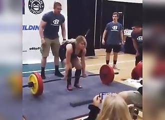 Vomir ses entrailles pour réussir un soulevé de terre