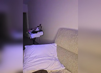 Join her in LIVE !