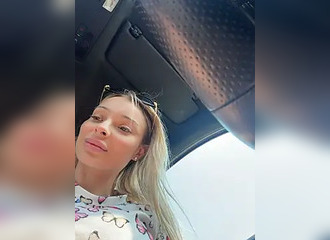 Join her in LIVE !