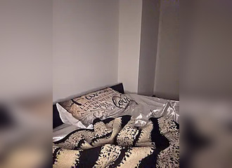 Join her in LIVE !