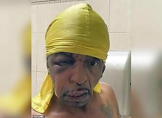 Un homme populaire de Houston est battu par un père qui l'accuse d'avoir essayé de toucher ses filles avec une plume