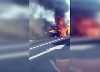 Rental Ferrari goes up in flames while driving