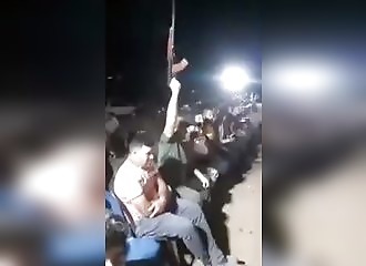 Voilà pourquoi tirer au AK-47 lors d'une fête est dangereux 