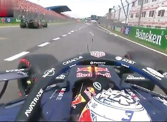 Verstappen part dans le rail dès le premier tour à Zandvoort, course arrêtée