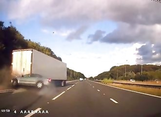 31-year-old driver hits a truck at 146 km/h and escapes prison thanks to his pregnant girlfriend