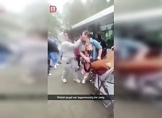 Woman attacked in Rotterdam metro station
