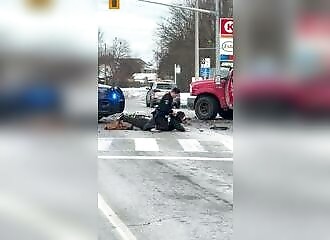 Nothing could be more chaotic than this arrest!