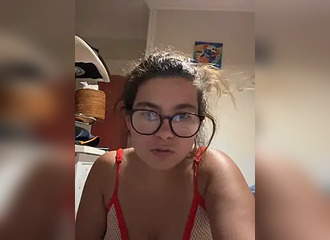 Join her in LIVE !
