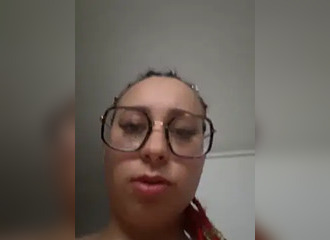 Join her in LIVE !
