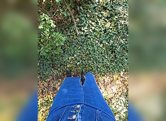 Join her in LIVE !