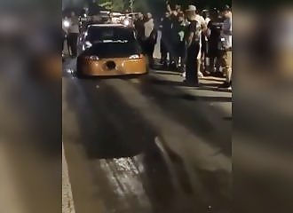 Lors d’un rodéo sauvage, plusieurs personnes se font renverser par une voiture