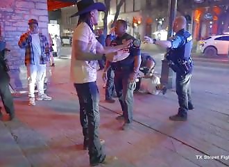 Coup de poing devant la police : Arrestation immediate a Austin