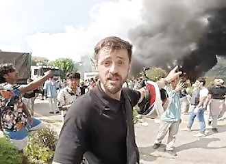 Nepal bans Youtube, young people take to the streets and overthrow the government