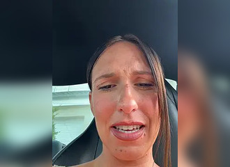 Join her in LIVE !