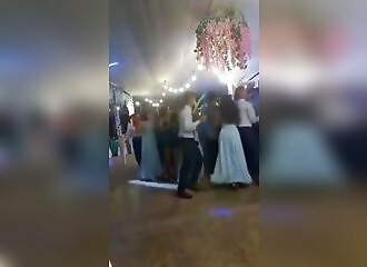 Un sol instable avale 25 étudiants lors d'une fête au Pérou