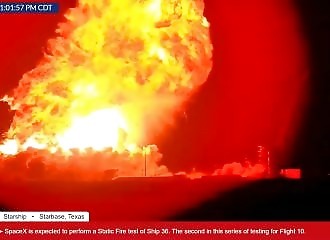 Starship 36 explodes during a ground test