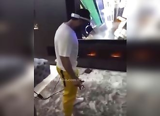Quand le monde virtuel rejoint brutalement la réalité...