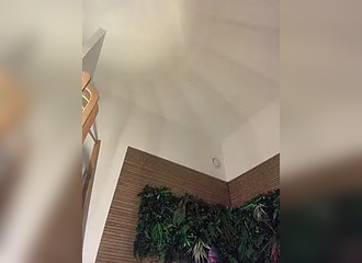 Join her in LIVE !