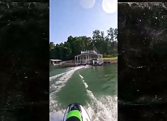 United States: This influencer narrowly avoids disaster during a jet-ski stunt