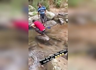 Tirer dans l’eau n’est pas toujours une bonne idée…