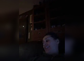 Join her in LIVE !
