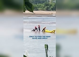 Les secours viennent retirer le corps d'un homme dans une rivière, il se réveille devant eux !