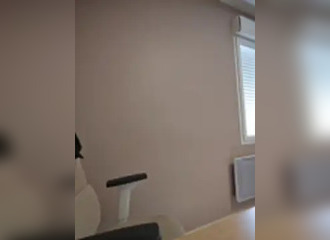 Join her in LIVE !