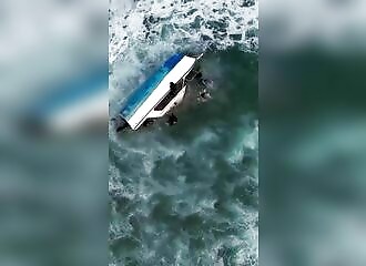 Un bateau de migrants chavire à San Diego 