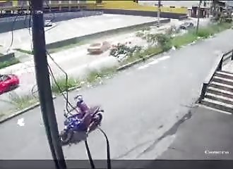 Un automobiliste saoul fait un saut impressionnant