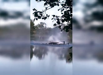 firefighting helicopter crashes into pond at Rosporden