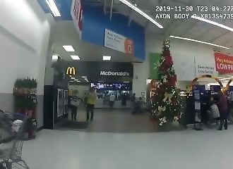 Un policier paie la nourriture d’un couple surpris en train de voler avec leurs enfants (Arkansas)