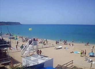 L'Ukraine attaque une plage avec un missile à sous-munition