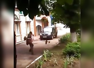 Un agent d'entretien d'espace vert trop ivre pour travailler