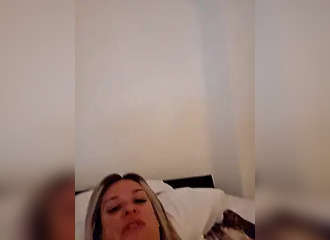 Join her in LIVE !