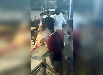 Un transgenre se fait enlever et frapper en pleine rue au Pakistan