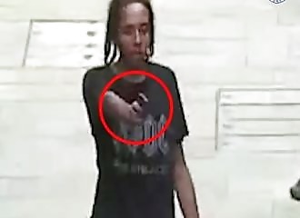 Pursuit and arrest of a young man who drew a gun in the street (5 years in prison)