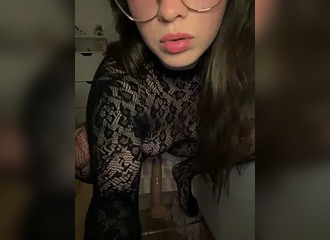 Join her in LIVE !