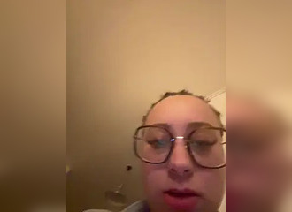 Join her in LIVE !