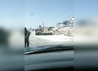 Un automobiliste terrorise un démineur