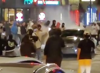 Illegal street show ends due to mass shooting in Chicago