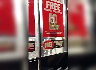 These car rallies have turned into looting in Los Angeles